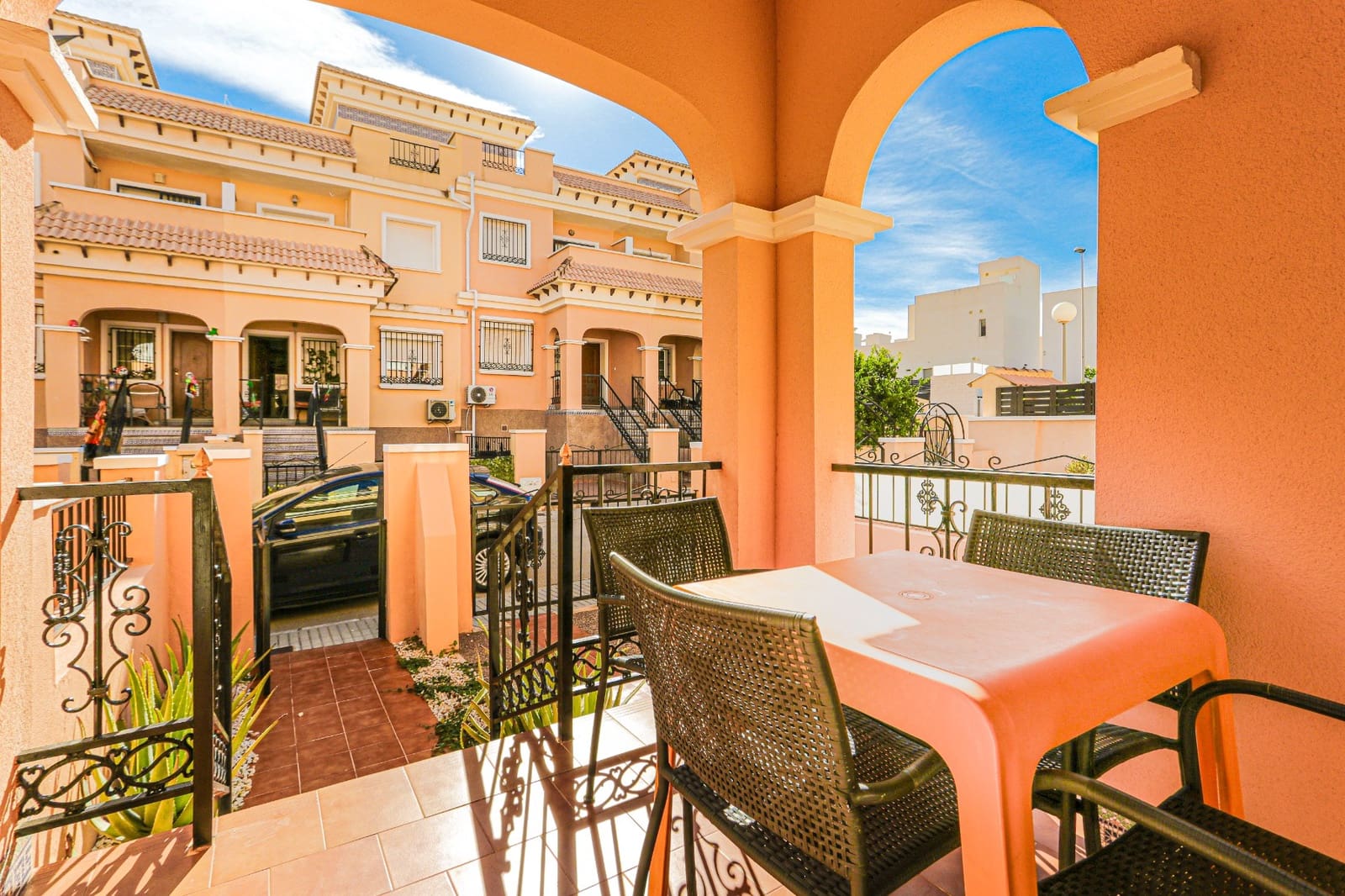 3 sovrum Hus till salu i Villamartin med pool garage - 189 950 € (Ref: 9283966)