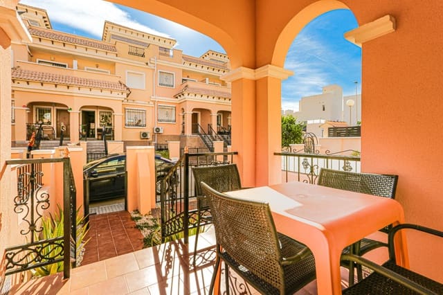 3 Zimmer Haus zu verkaufen in Villamartin, Orihuela mit Pool Garage - 189.950 € (Ref: 9283966)