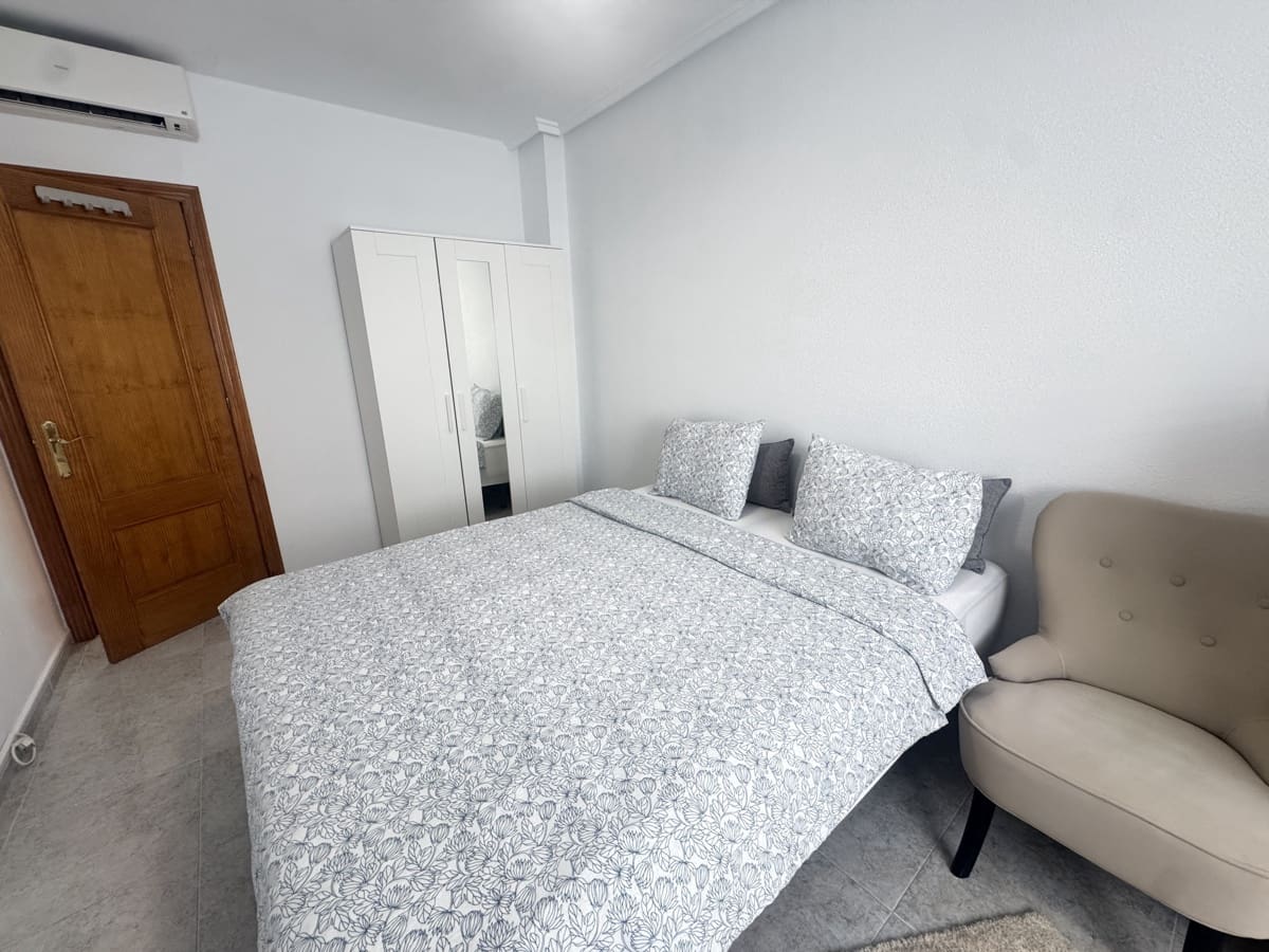 4 camera da letto Villa in vendita in Villamartin con piscina - 379.000 € (Rif: 9284931)