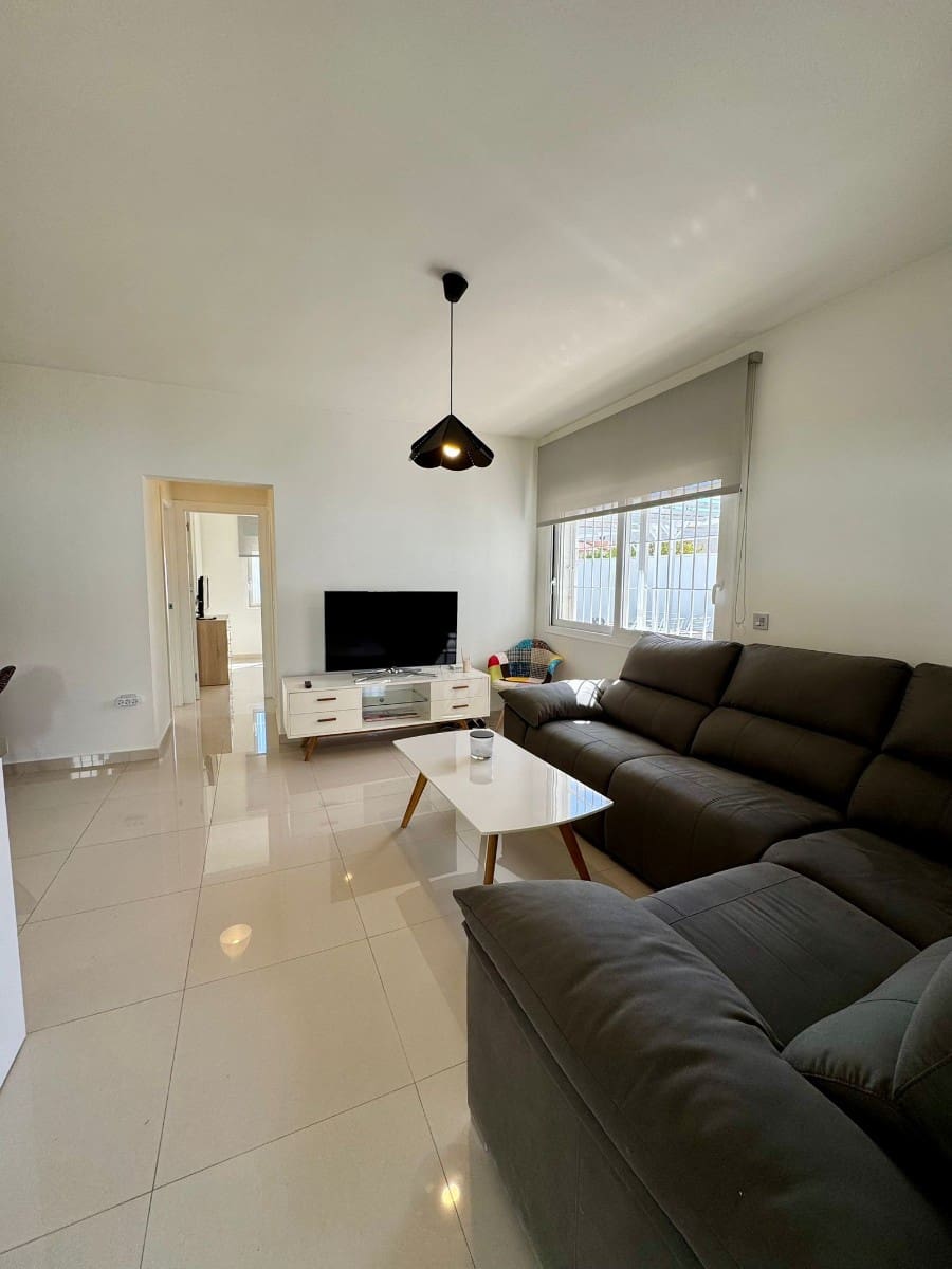 2 sypialnia Dom blizniak na sprzedaż w Torrevieja z basenem - 385 000 € (Ref: 9288528)