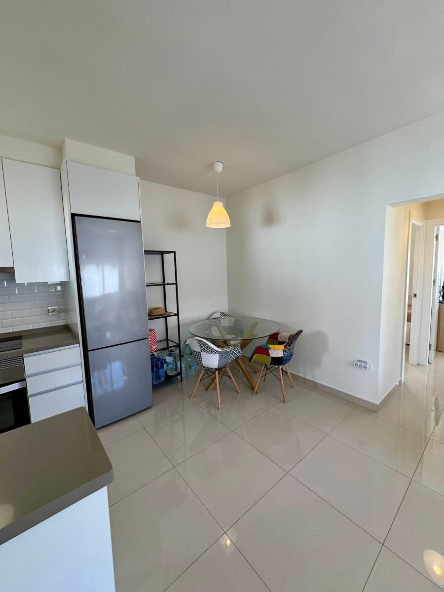 2 slaapkamer Halfvrijstaande villa te koop in Torrevieja met zwembad - € 385.000 (Ref: 9288528)