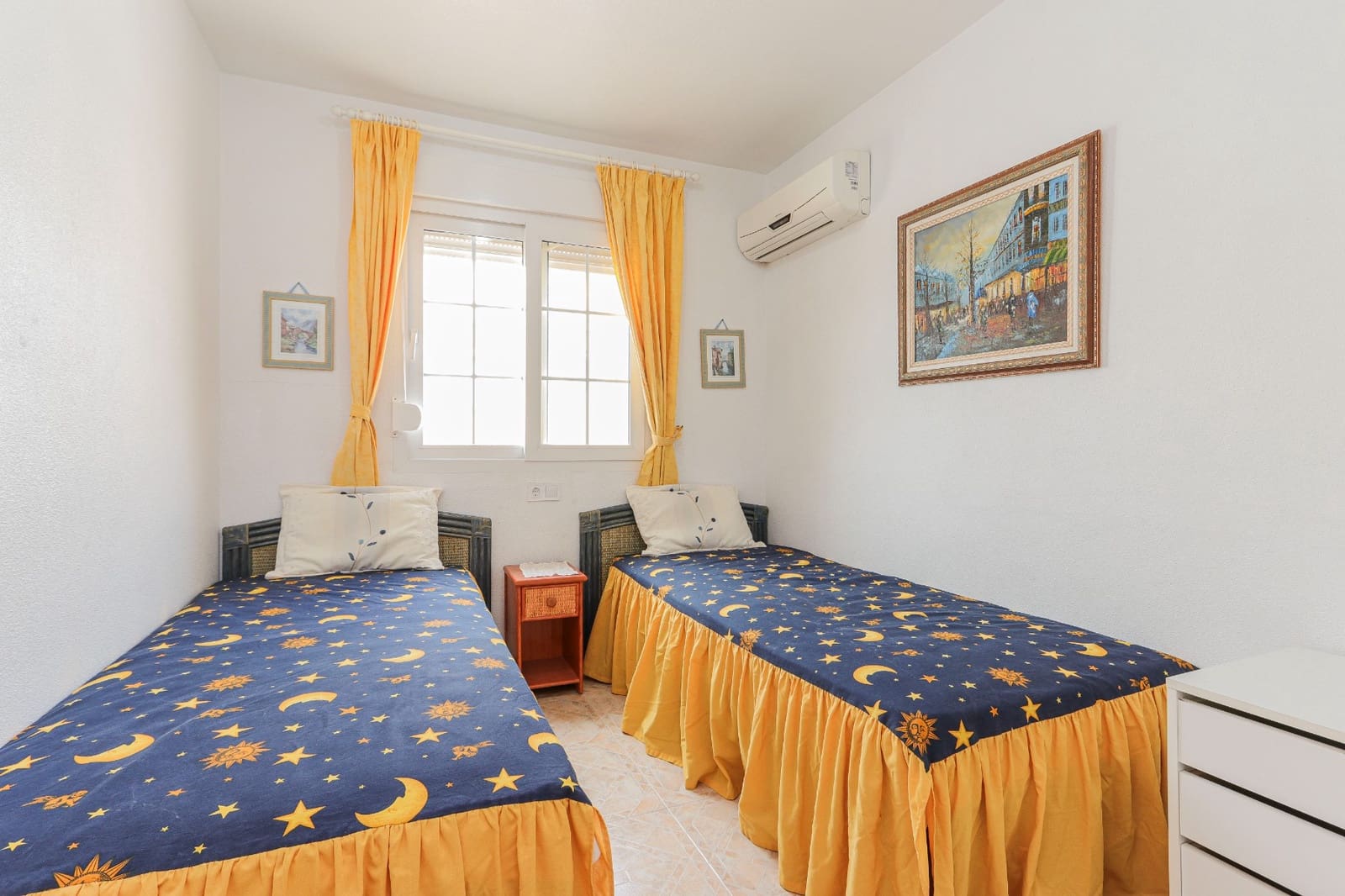 2 sypialnia Dom blizniak na sprzedaż w Playa Flamenca z basenem garażem - 199 990 € (Ref: 9297475)