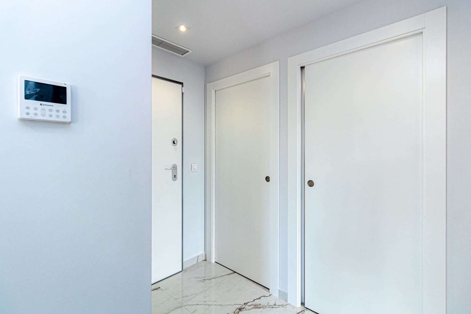 2 bedroom Apartment for sale in Los Altos - € 299,900 (Ref: 9308265)