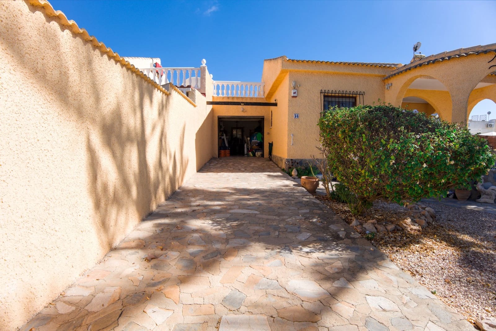 2 bedroom Villa for sale in La Siesta - € 255,000 (Ref: 9310512)