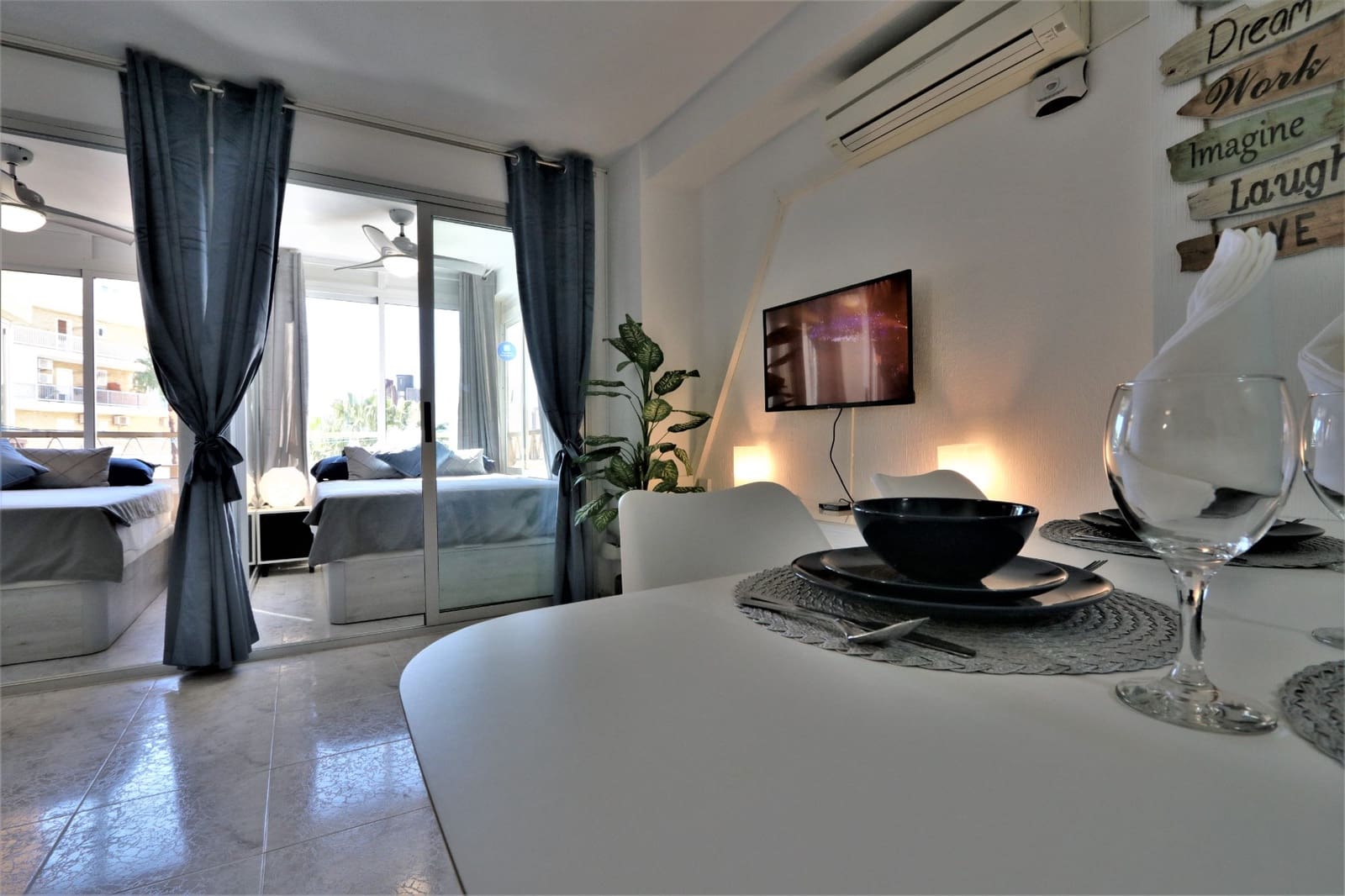 Leilighet til salgs i Benidorm med svømmebasseng - € 150 000 (Ref: 9322862)