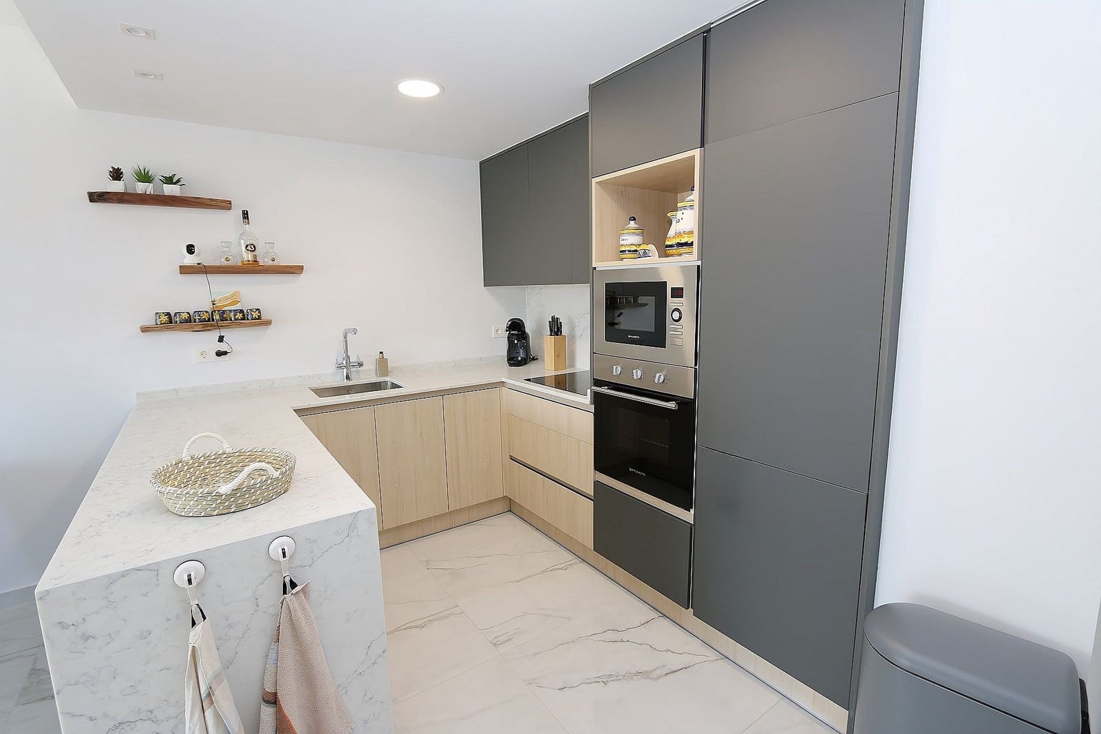 2 camera da letto Appartamento in vendita in Los Altos con piscina - 365.000 € (Rif: 9326027)