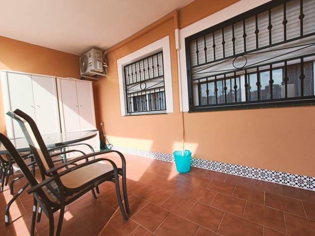 2 makuuhuone Huoneisto vuokrattavana paikassa Los Altos mukana uima-altaan - 765 € (Ref: 9335724)