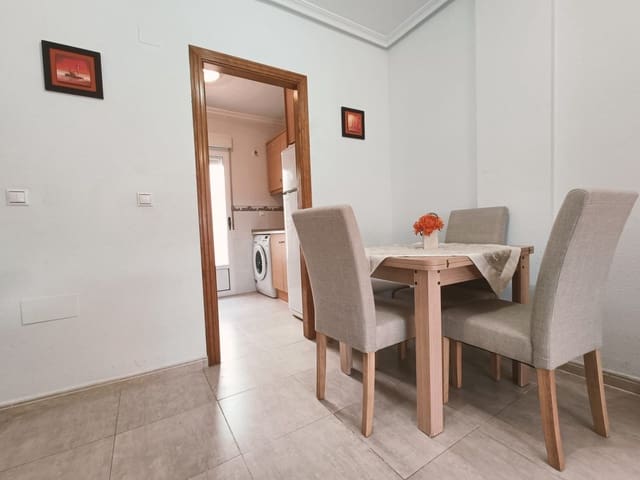 2 makuuhuone Huoneisto vuokrattavana paikassa Los Altos mukana uima-altaan - 765 € (Ref: 9335724)