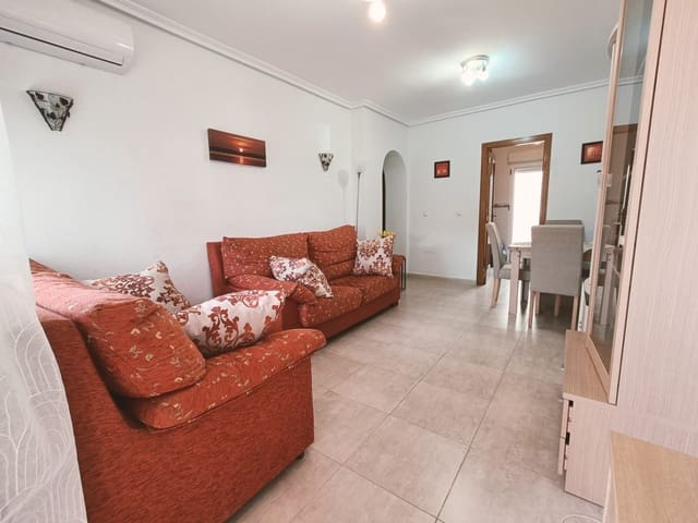 2 makuuhuone Huoneisto vuokrattavana paikassa Los Altos mukana uima-altaan - 765 € (Ref: 9335724)