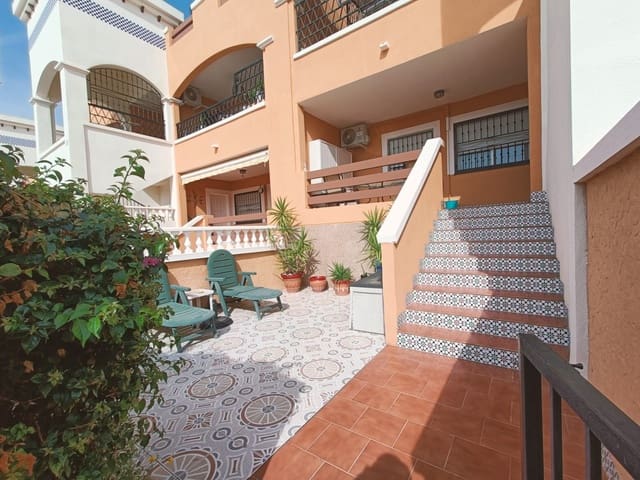 2 makuuhuone Huoneisto vuokrattavana paikassa Los Altos mukana uima-altaan - 765 € (Ref: 9335724)