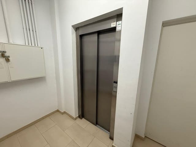 2 Zimmer Apartment zu verkaufen in Villamartin, Orihuela - 269.000 € (Ref: 9335728)