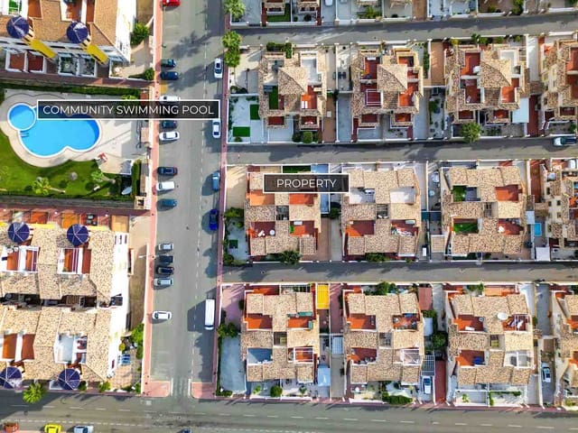 2 bedroom Bungalow for sale in Villamartin, Orihuela with pool garage - € 179,950 (Ref: 9337087)