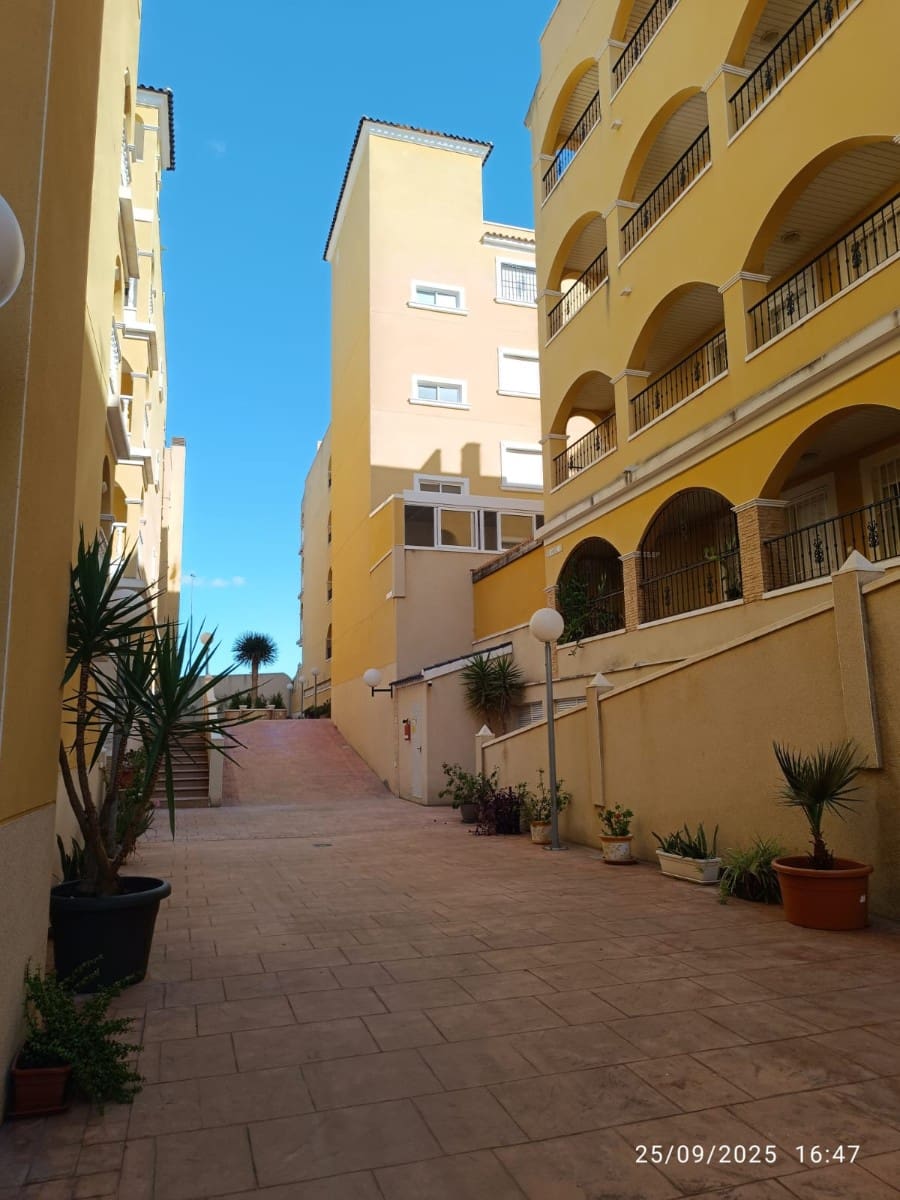 2 chambre Appartement à vendre à Algorfa avec piscine garage - 115 000 € (Ref: 9343888)