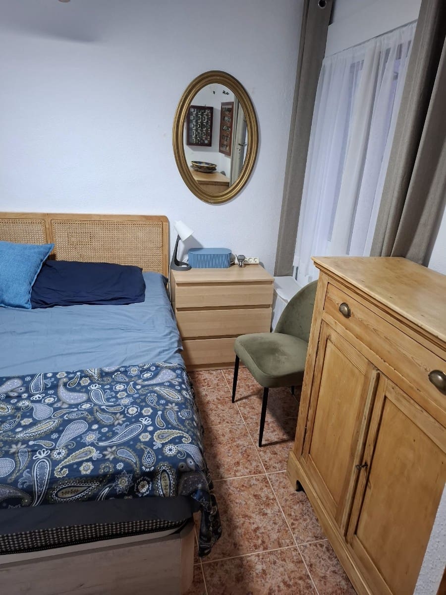 2 soveværelse Lejlighed til salg i Vistabella med swimmingpool garage - € 129.999 (Ref: 9344025)