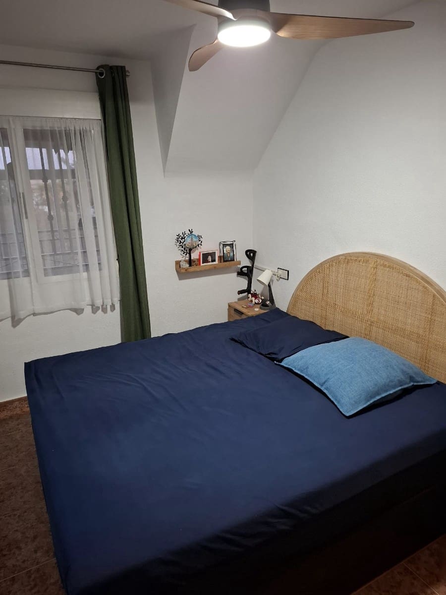 2 soveværelse Lejlighed til salg i Vistabella med swimmingpool garage - € 129.999 (Ref: 9344025)