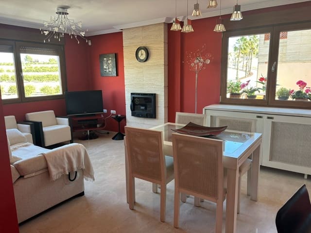 3 bedroom Townhouse for sale in Algorfa with garage - € 250,000 (Ref: 9344026)