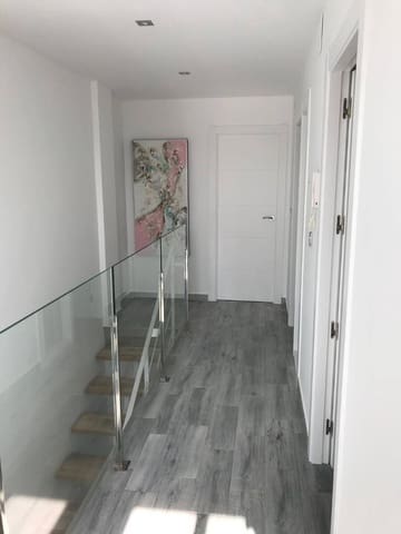 3 sypialnia Dom na sprzedaż w Daya Vieja z basenem garażem - 399 999 € (Ref: 9344027)