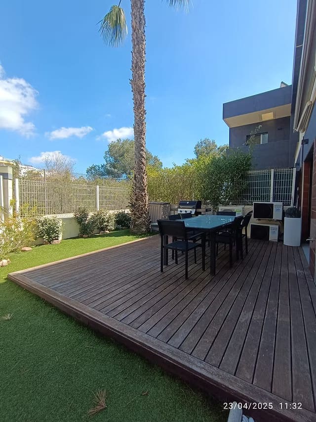 2 soveværelse Semi-Rækkehus til salg i Villamartin med swimmingpool garage - € 290.000 (Ref: 9344028)