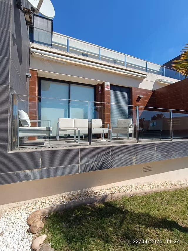 2 bedroom Townhouse for sale in Villamartin with pool garage - € 290,000 (Ref: 9344028)