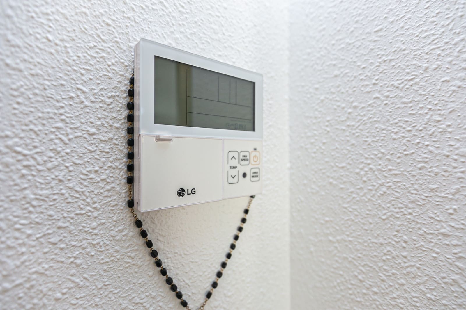 3 makuuhuone Omakotitalo myytävänä paikassa Guardamar del Segura mukana uima-altaan 
autotalli - 250 000 € (Ref: 9349053)