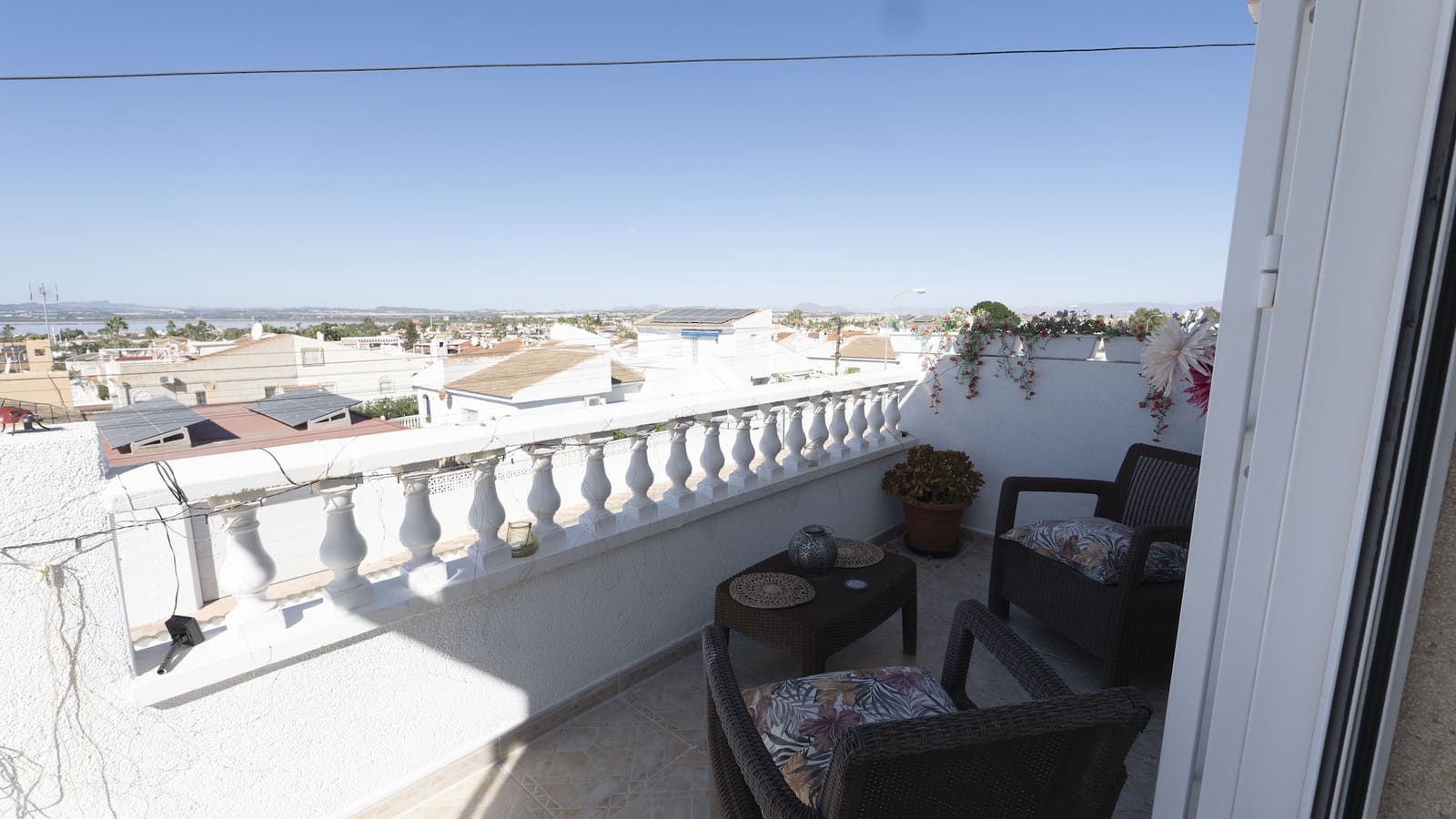 3 bedroom Villa for sale in San Luis with pool - € 335,000 (Ref: 9355686)