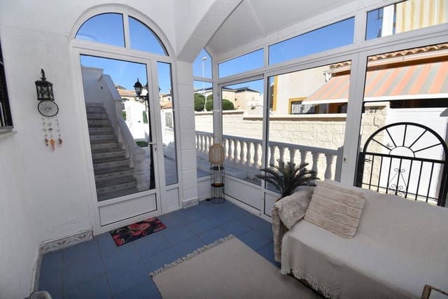 2 bedroom Bungalow for sale in Orihuela Costa, Orihuela with pool - € 219,999 (Ref: 9394359)