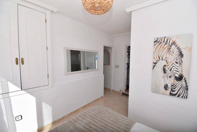 3 bedroom Townhouse for sale in Orihuela Costa with pool - € 249,999 (Ref: 9394489)