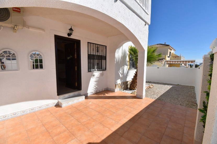 3 Zimmer Haus zu verkaufen in Orihuela Costa mit Pool - 249.999 € (Ref: 9394489)