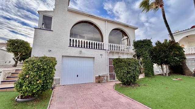 3 soveværelse Villa til salg i Villamartin, Orihuela med swimmingpool garage - € 279.950 (Ref: 9414559)