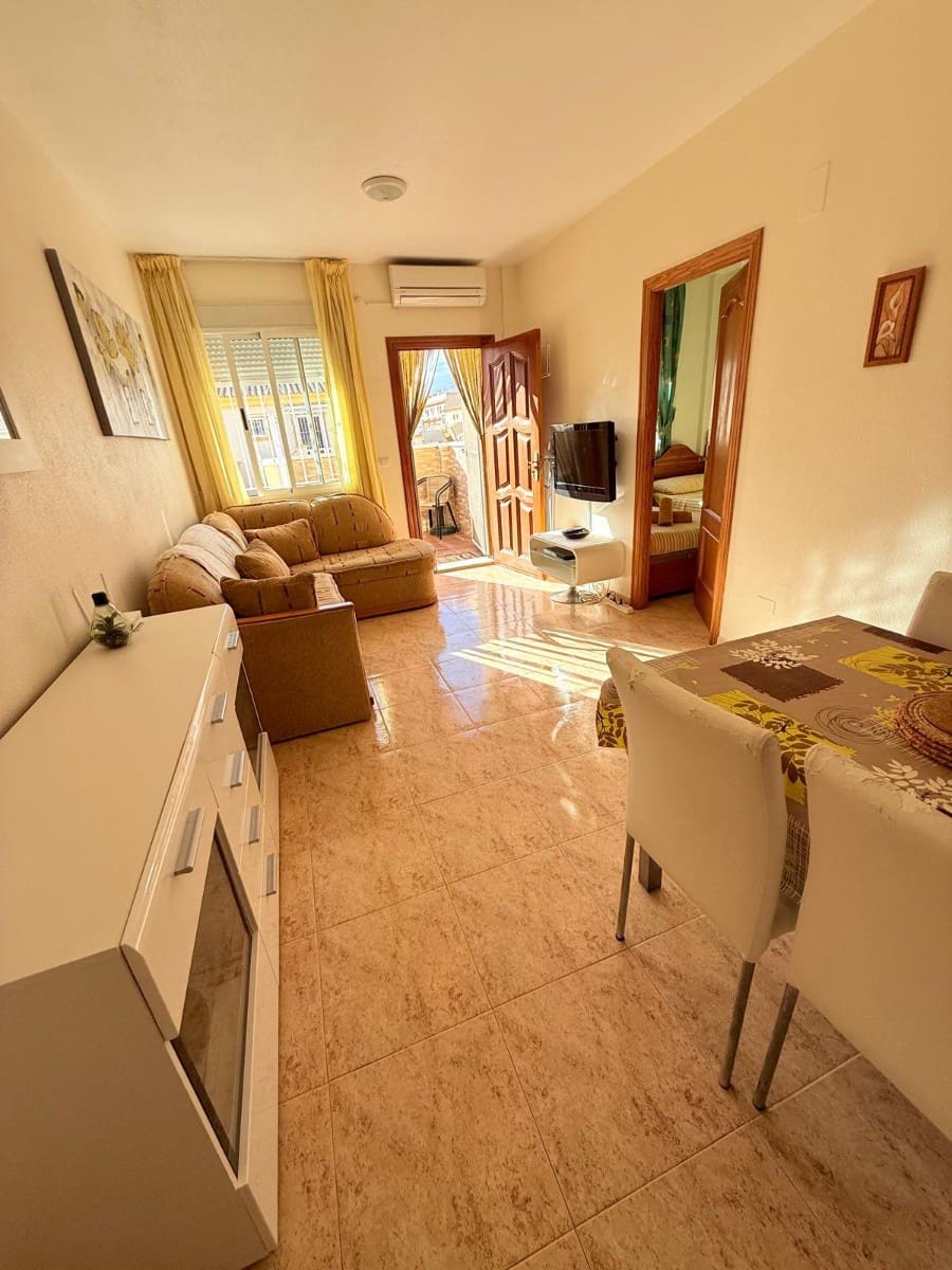 2 sovrum Lägenhet att hyra i Playa Flamenca med pool garage - 750 € (Ref: 9415312)