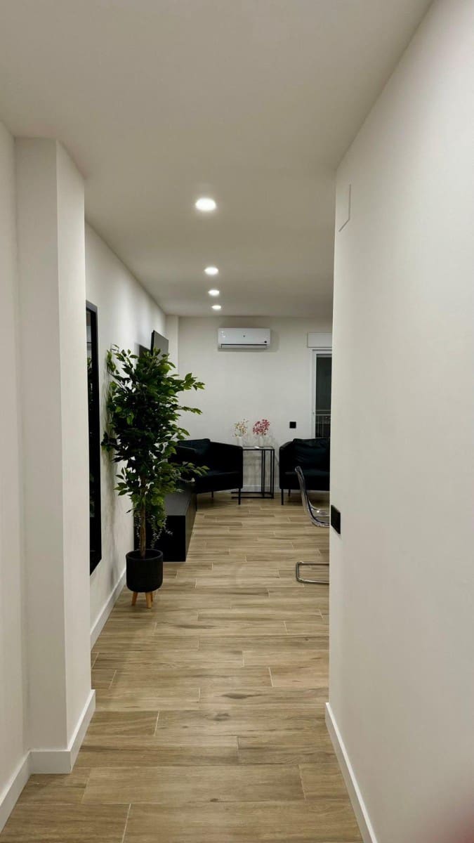 Apartamento de 3 habitaciones en Torrevieja en venta con piscina - 289.000 € (Ref: 9450371)