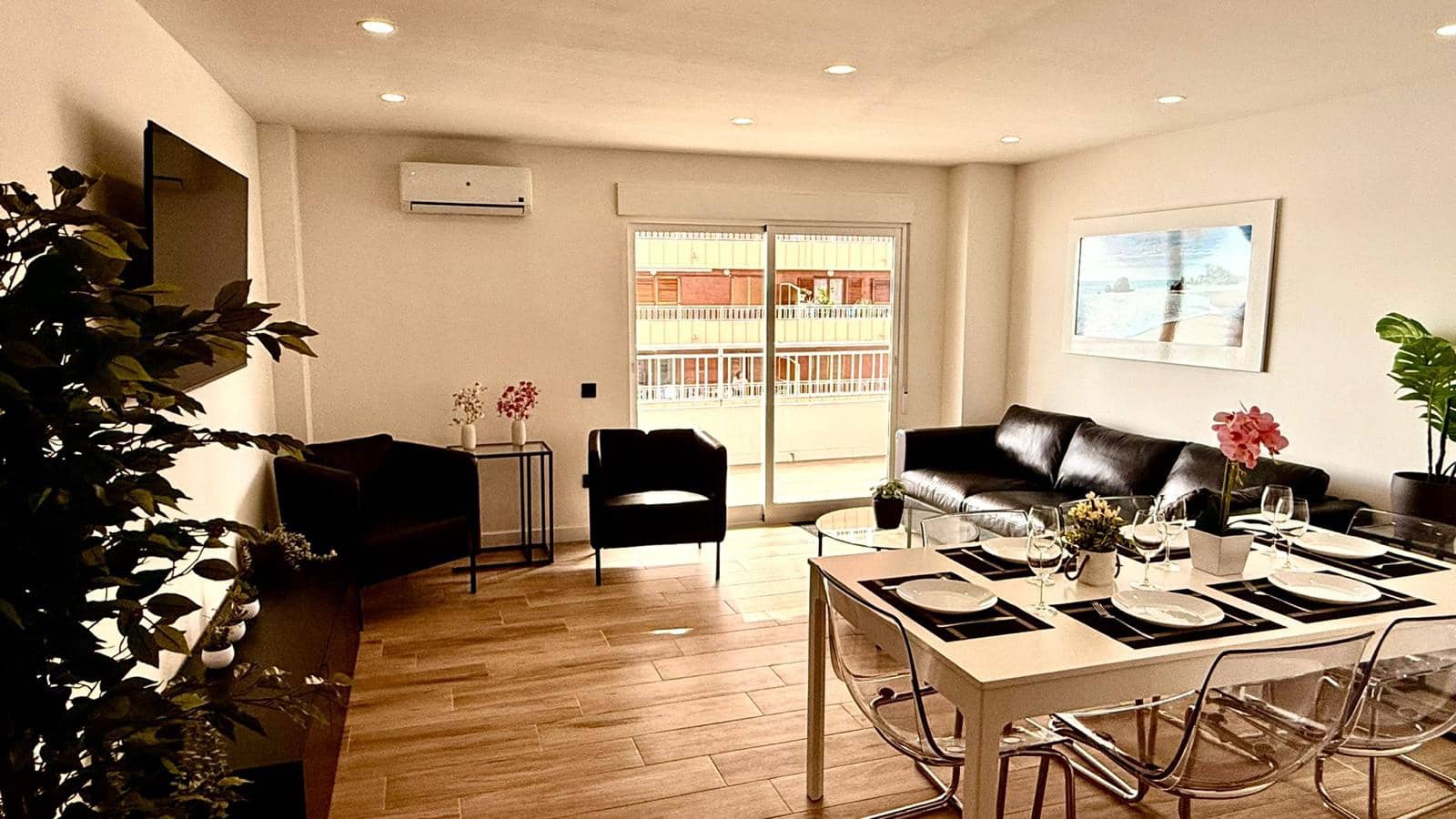 Apartamento de 3 habitaciones en Torrevieja en venta con piscina - 289.000 € (Ref: 9450371)