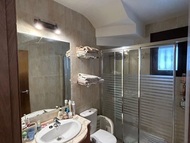 3 sypialnia Dom blizniak na sprzedaż w Villamartin - 239 900 € (Ref: 9475926)