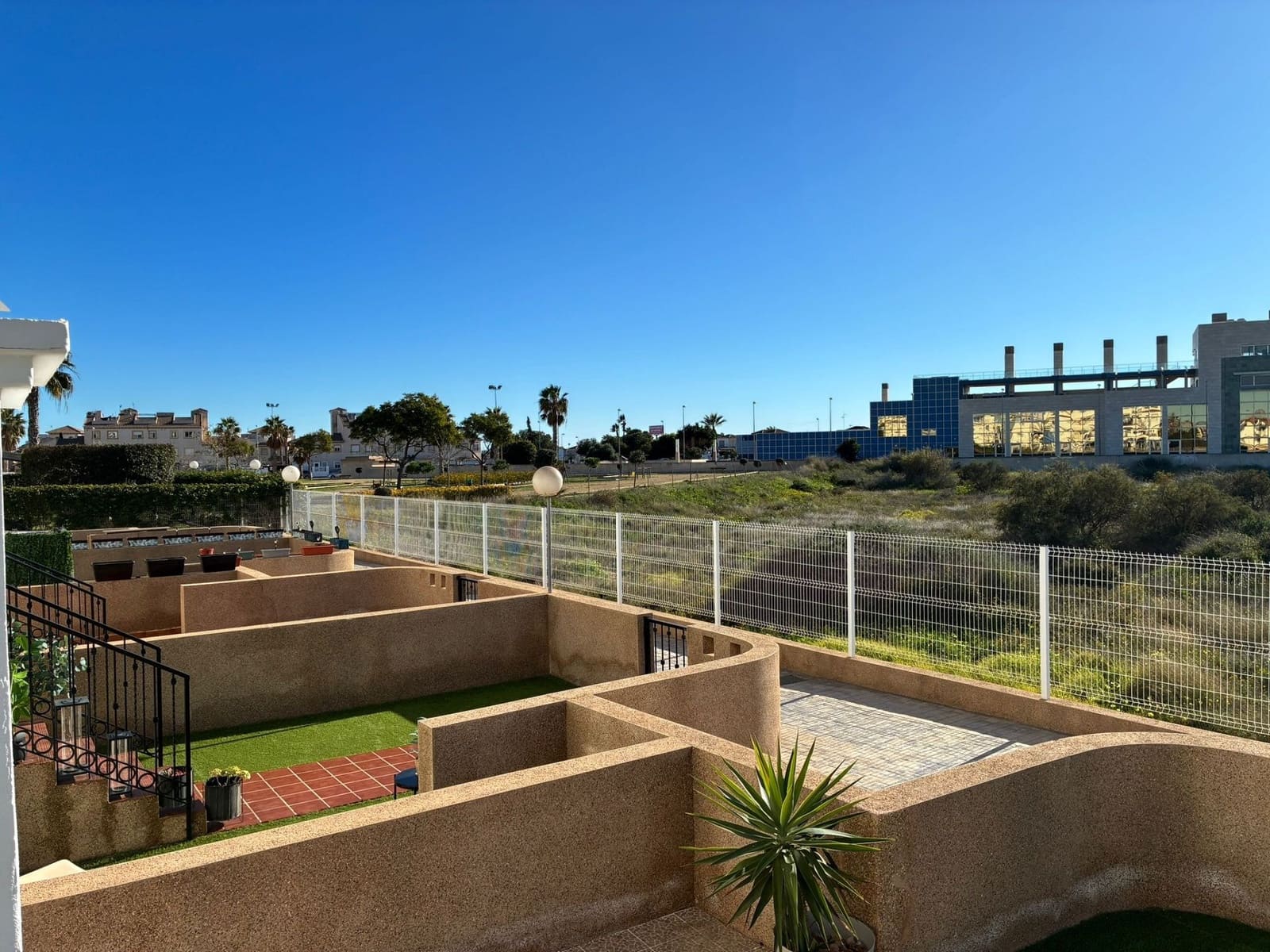 2 bedroom Apartment for sale in Orihuela Costa - € 184,500 (Ref: 9491116)