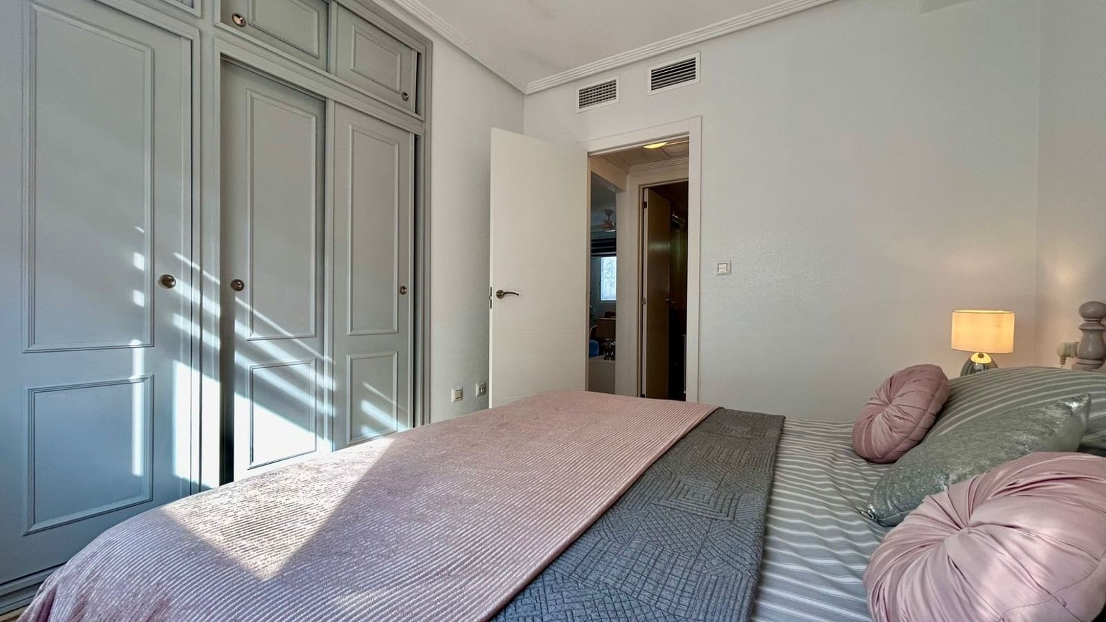 2 chambre Appartement à vendre à Orihuela Costa avec piscine - 149 950 € (Ref: 9500666)