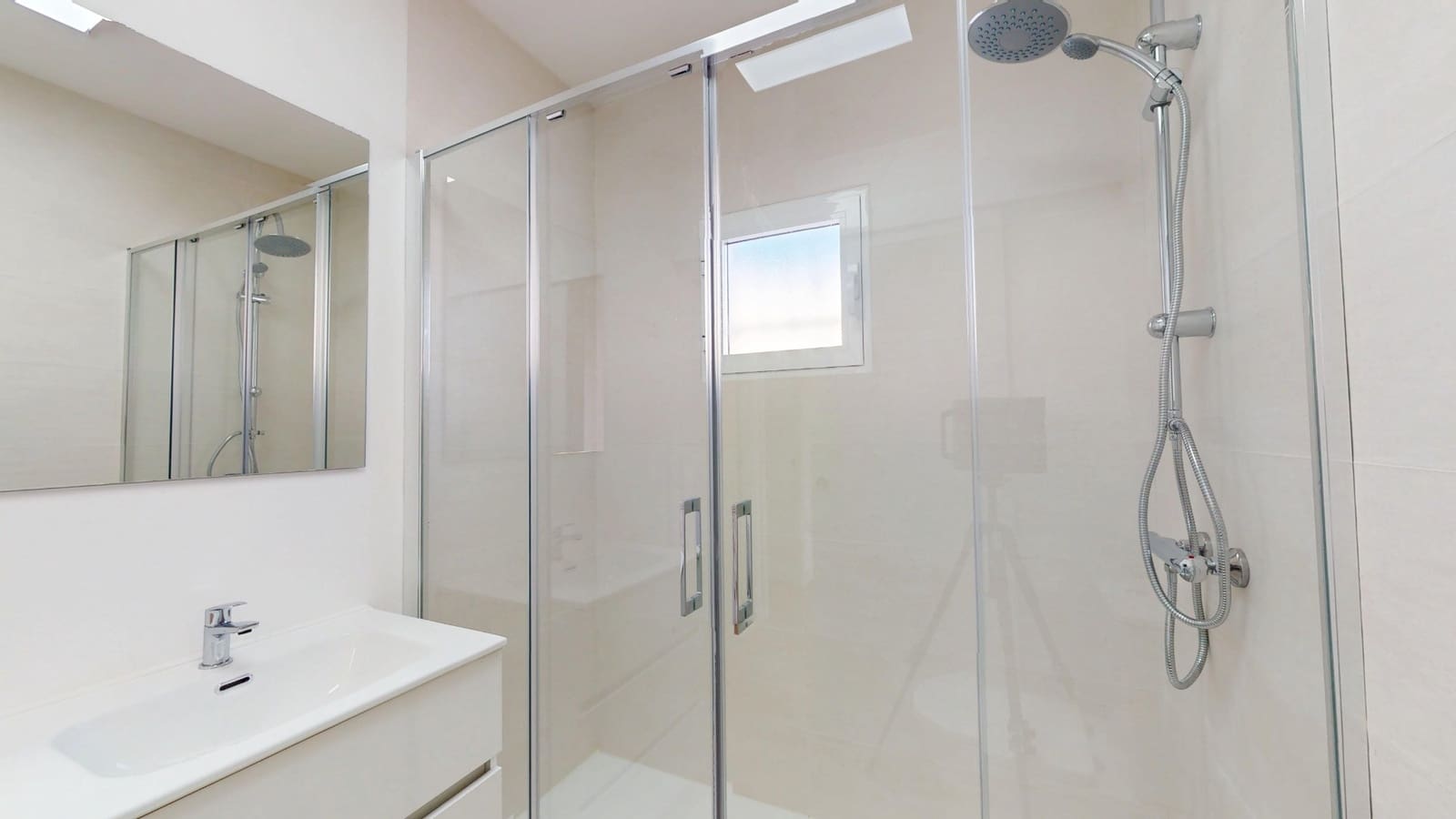 2 soveværelse Villa til salg i Villamartin med swimmingpool - € 199.000 (Ref: 9544716)