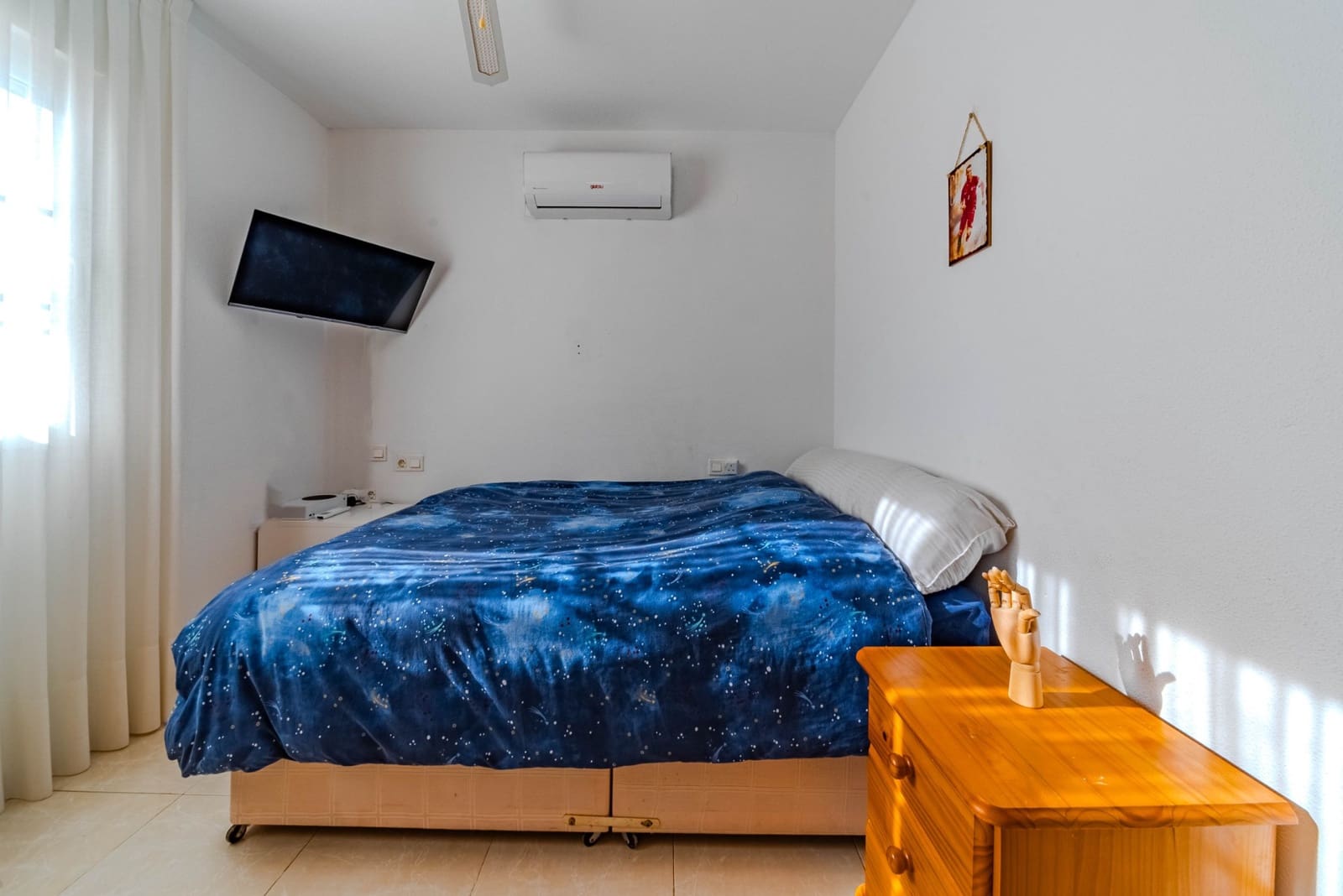 3 makuuhuone Omakotitalo myytävänä paikassa Playa Flamenca mukana uima-altaan 
autotalli - 229 000 € (Ref: 9544877)