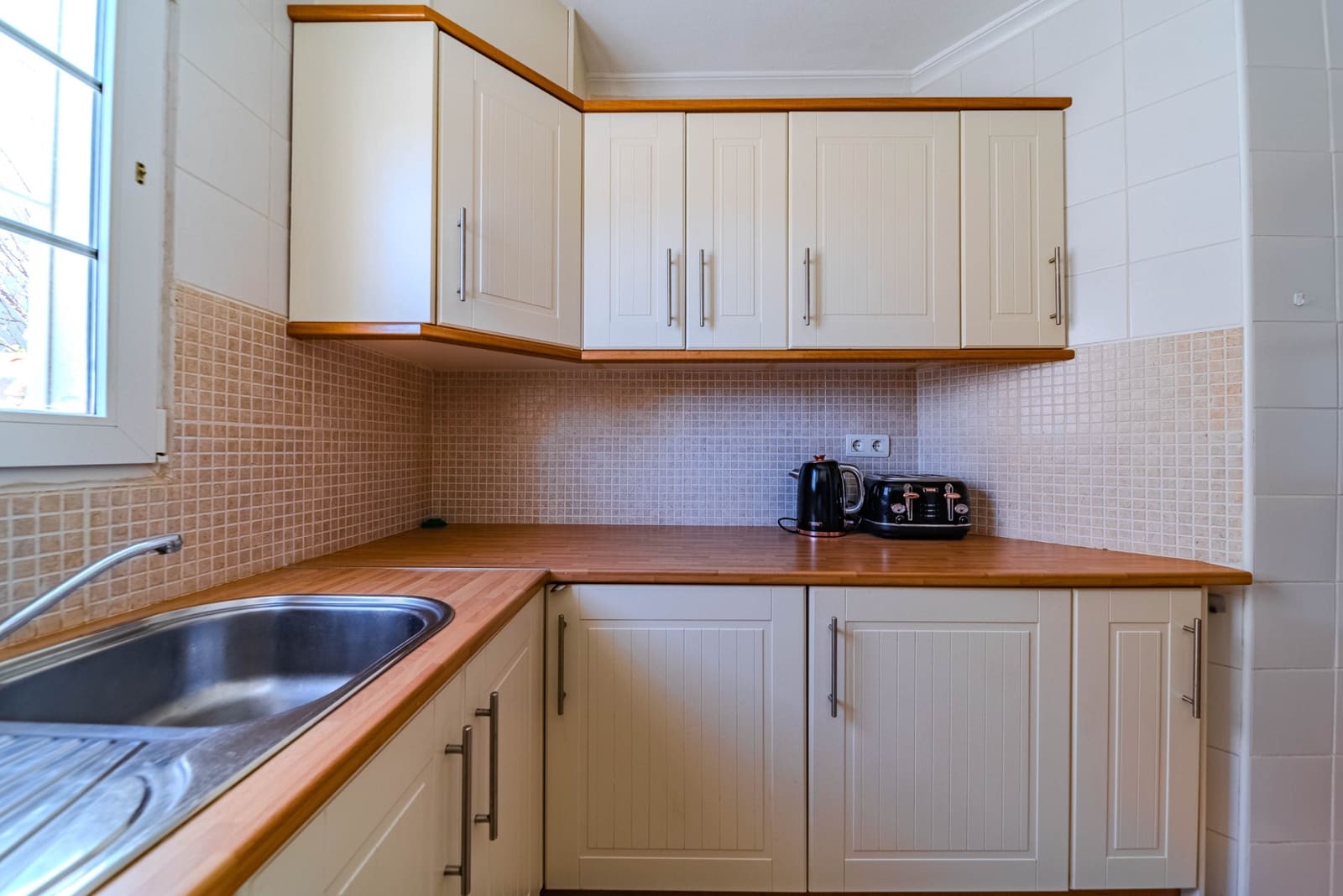 3 makuuhuone Omakotitalo myytävänä paikassa Playa Flamenca mukana uima-altaan 
autotalli - 229 000 € (Ref: 9544877)