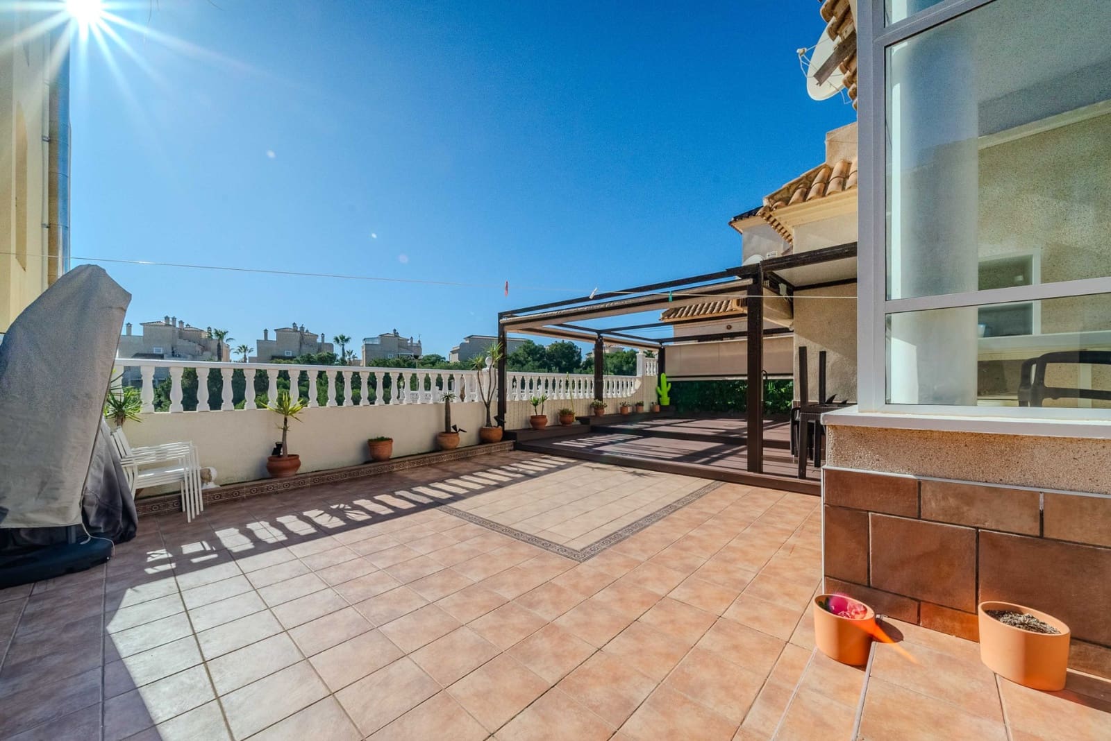 Chalet de 3 habitaciones en Playa Flamenca en venta con piscina garaje - 284.950 € (Ref: 9544878)