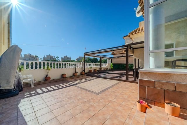 Chalet de 3 habitaciones en Playa Flamenca, Orihuela en venta con piscina garaje - 284.950 € (Ref: 9544878)