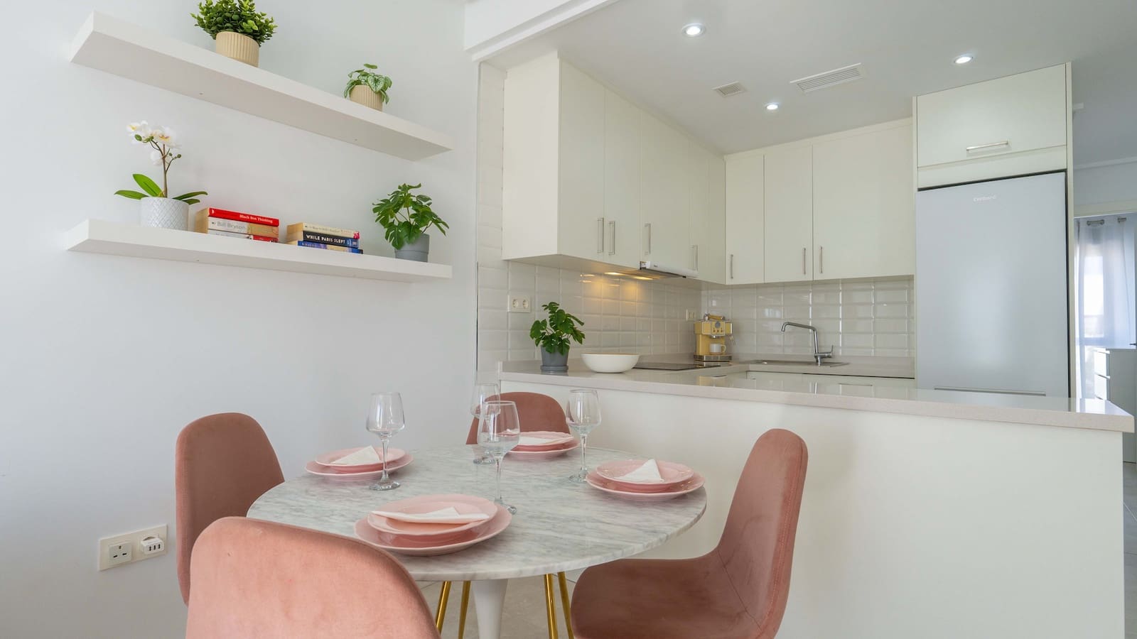 3 bedroom Apartment for sale in Torre de la Horadada with pool garage - € 399,000 (Ref: 9544882)