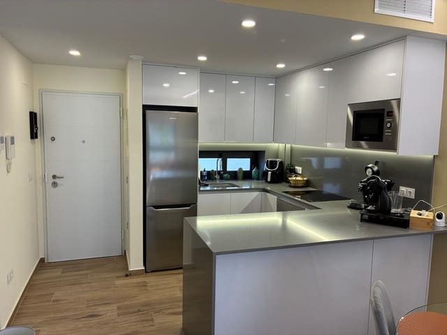 2 soverom Leilighet til salgs i Villamartin, Orihuela med svømmebasseng - € 269 000 (Ref: 9550867)