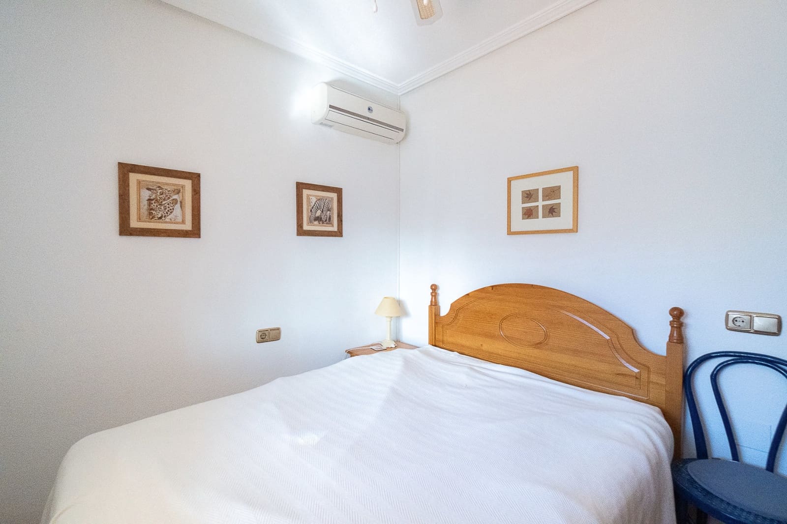 2 quarto Bungalow para venda em La Zenia com piscina - 185 000 € (Ref: 9574177)