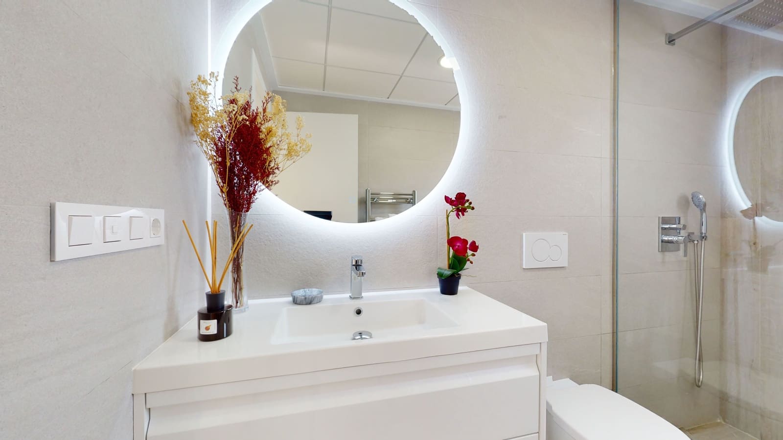 Apartamento de 3 habitaciones en Pilar de la Horadada en venta con piscina - 299.900 € (Ref: 9581726)