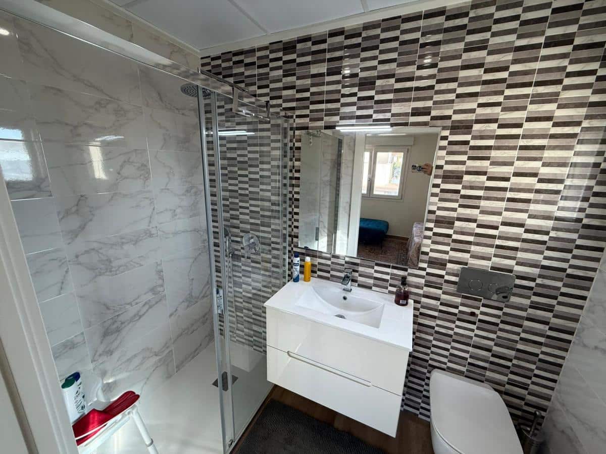 3 quarto Moradia para venda em Los Montesinos com piscina - 379 900 € (Ref: 9582425)