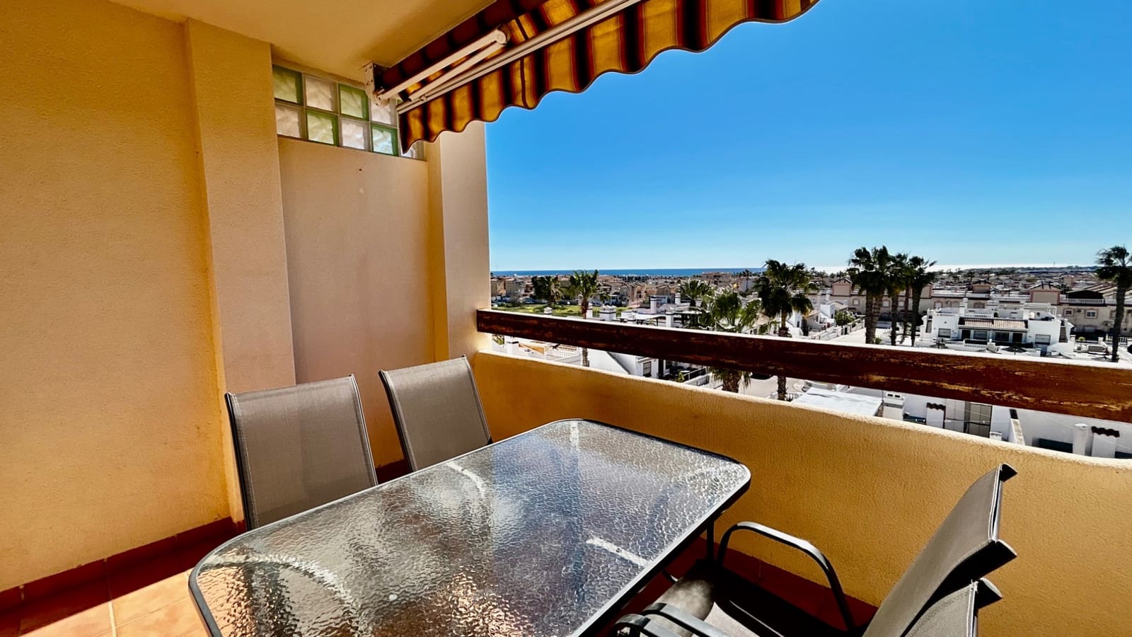 2 bedroom Apartment for sale in Playa Flamenca with pool garage - € 194,950 (Ref: 9606492)