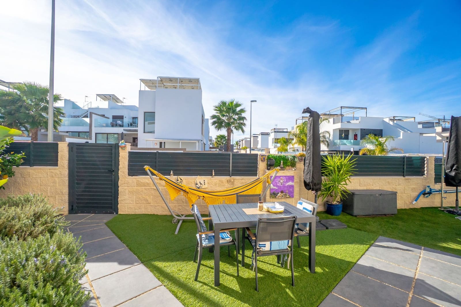 2 soveværelse Villa til salg i Benijofar med swimmingpool garage - € 349.000 (Ref: 9615144)