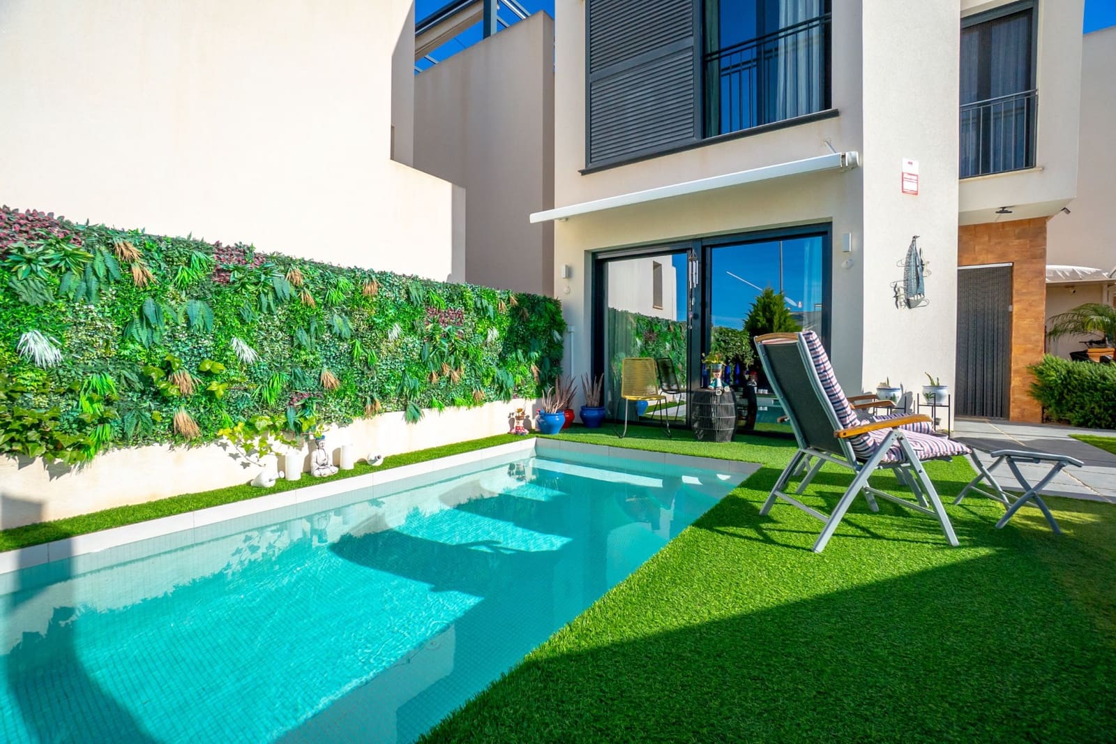 2 soveværelse Villa til salg i Benijofar med swimmingpool garage - € 349.000 (Ref: 9615144)