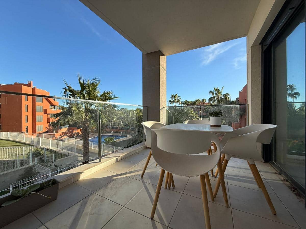 2 quarto Apartamento para venda em Villamartin com piscina garagem - 219 999 € (Ref: 9633941)