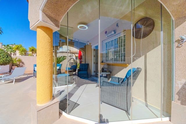 3 camera da letto Villa in vendita in Cabo Roig, Orihuela con piscina garage - 449.950 € (Rif: 9640656)